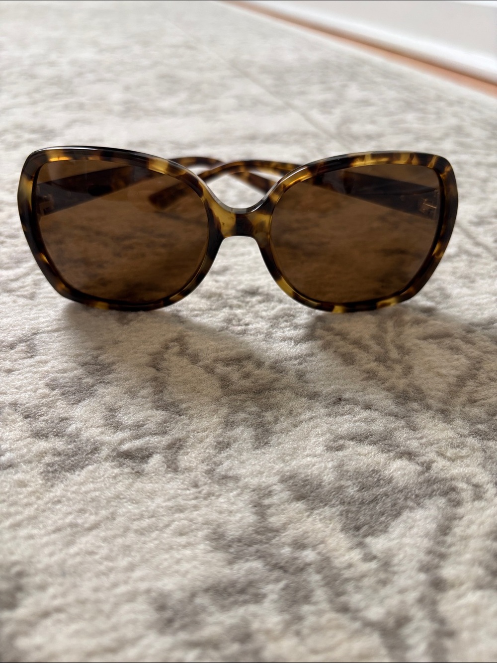 kate spade Tortoise Pattern Oversized Square Sunglasses - polarized Brown Lenses